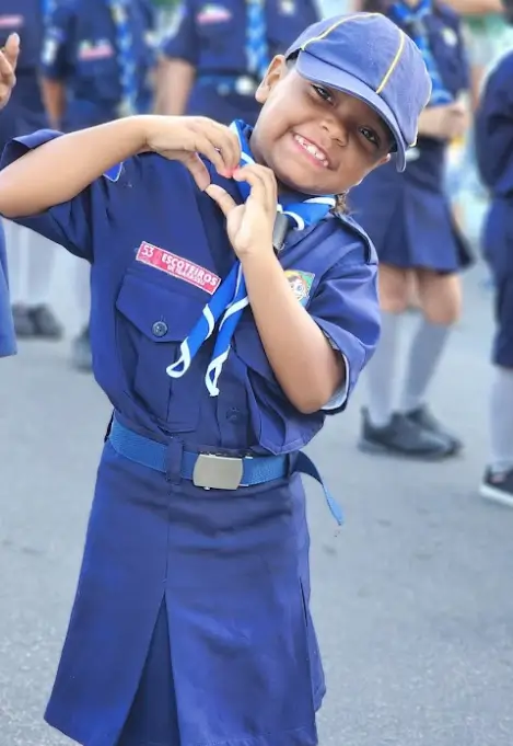 Escoteira Mirin Sempre Alerta